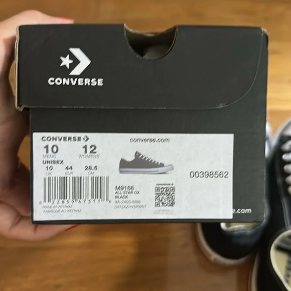 Converse All Star Black and White Low Tops - Picture 4 of 4